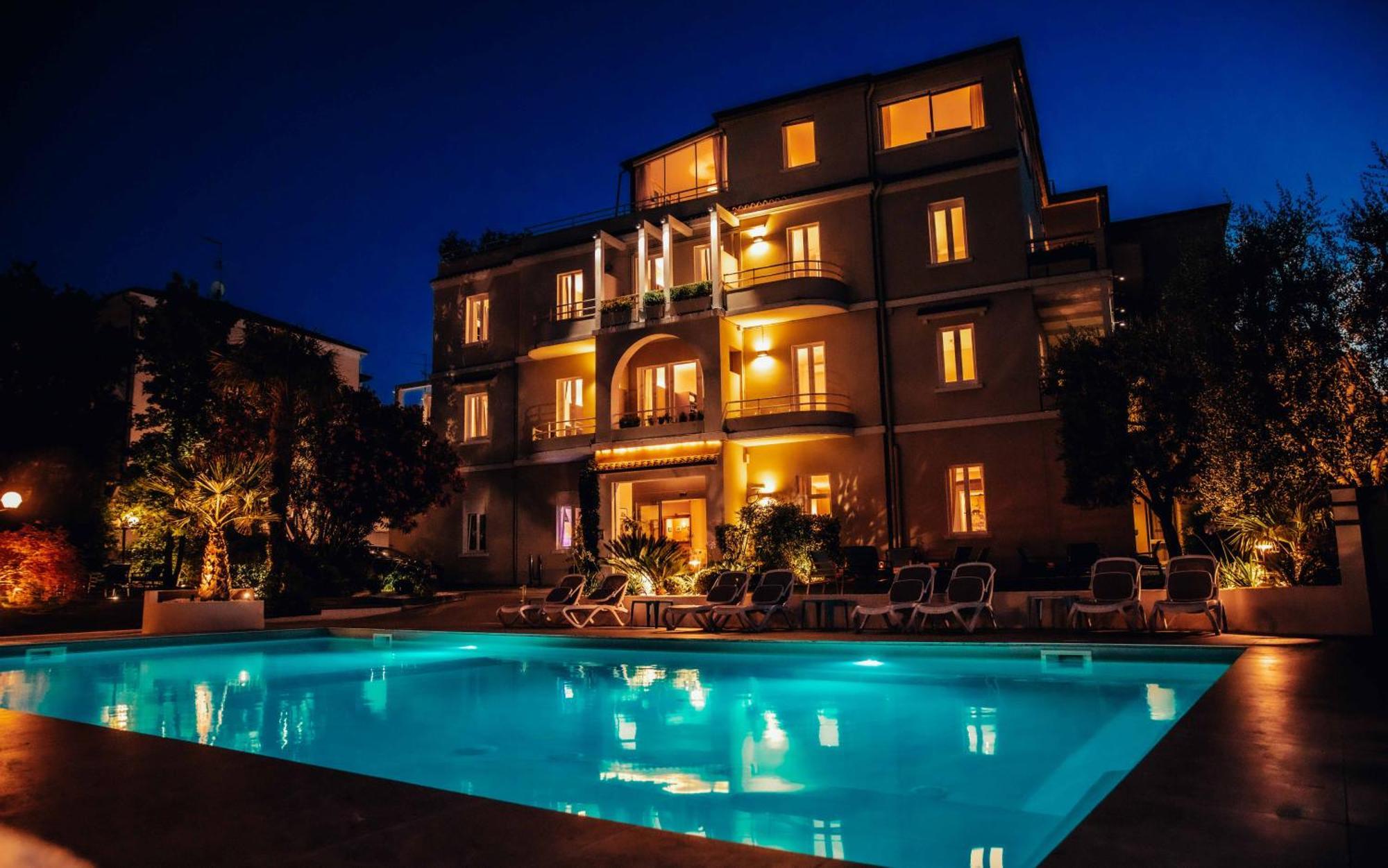 Benaco Hotel Desenzano del Garda